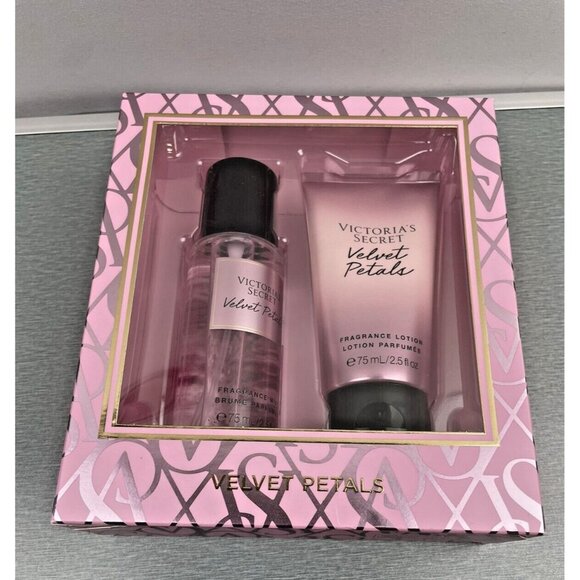 VICTORIA'S SECRET VELVET PETALS GIFT SET LOTION & MIST SET 2.5 fl oz - Picture 2 of 6